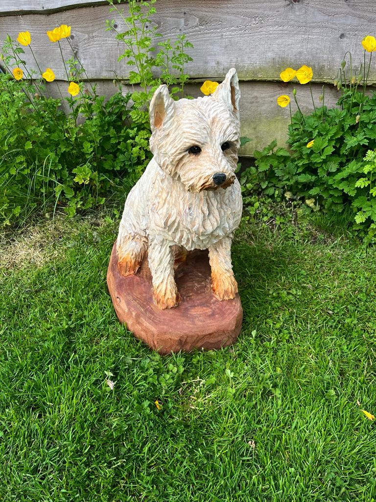 Terrier chainsaw carving